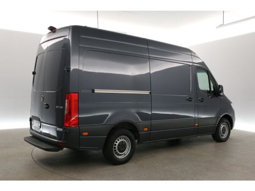 Mercedes-Benz Sprinter 317 CDI 170PK L2H2 | Airco | Camera | Cruise | Carplay | Stoelverw. | Navi ActivLease financial lease