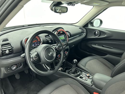 Mini Clubman 2.0D 150PK Cooper Business Edition / Airco-ecc./ Stoelverwarming / Navigatie / Trekhaak / Dab / P... ActivLease financial lease