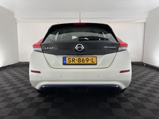 Nissan Leaf Acenta 40 kWh (INCL-BTW) Aut. *HEATPUMP | ADAPTIVE-CRUISE | KEYLESS | TOPVIEW | NAVI-FULLMAP | BL... ActivLease financial lease