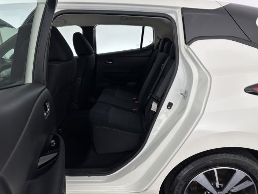 Nissan Leaf Acenta 40 kWh (INCL-BTW) Aut. *HEATPUMP | ADAPTIVE-CRUISE | KEYLESS | TOPVIEW | NAVI-FULLMAP | BL... ActivLease financial lease