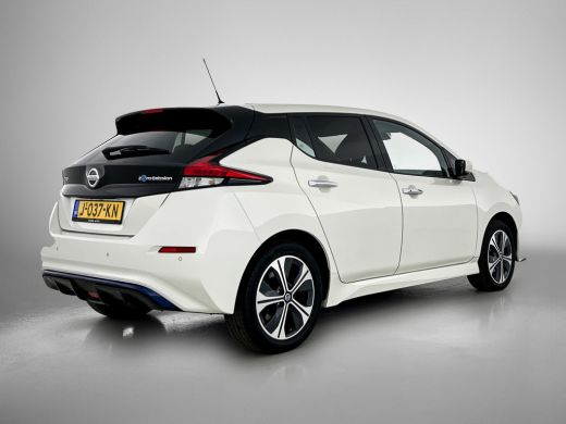 Nissan Leaf Electric+ 160kW / 62kWh SOH 94% / Pdc.+Camera /Navigatie / Airco-ecc./ Stoelverwarming / Apk 09-2026 ActivLease financial lease