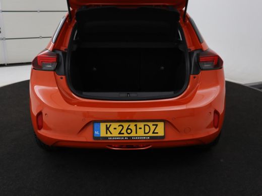 Opel Corsa-e Elegance 50 kWh | SOH 90% | 3 Fase | Stoelverwarming | Camera | Matrix LED | Carplay | Keyless | ... ActivLease financial lease