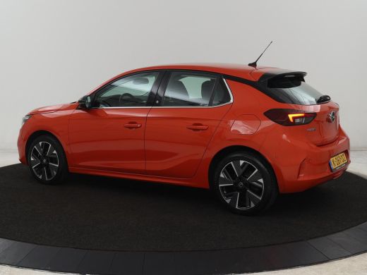 Opel Corsa-e Elegance 50 kWh | SOH 90% | 3 Fase | Stoelverwarming | Camera | Matrix LED | Carplay | Keyless | ... ActivLease financial lease