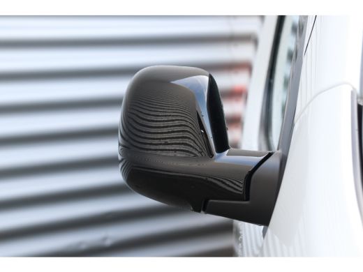 Opel Vivaro 2.0D 180PK L3H1 RE-VOLVE AUTOMAAT / NAVI / LEDER / FULL-LED / 17" LMV / CAMERA / KEYLESS / IRMSCH... ActivLease financial lease