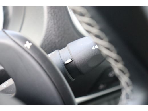 Opel Vivaro 2.0D 180PK L3H1 RE-VOLVE AUTOMAAT / NAVI / LEDER / FULL-LED / 17" LMV / CAMERA / KEYLESS / IRMSCH... ActivLease financial lease