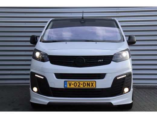 Opel Vivaro 2.0D 180PK L3H1 RE-VOLVE AUTOMAAT / NAVI / LEDER / FULL-LED / 17" LMV / CAMERA / KEYLESS / IRMSCH... ActivLease financial lease
