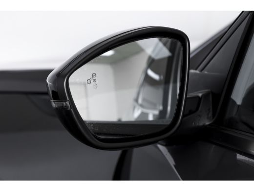 Peugeot 2008 1.2 Hybrid 145 Allure - Automaat | Dig. Cockpit | Adapt. Cruise | Stoelverw. | PDC | Camera | App... ActivLease financial lease