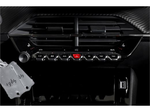 Peugeot 2008 1.2 Hybrid 145 Allure - Automaat | Dig. Cockpit | Adapt. Cruise | Stoelverw. | PDC | Camera | App... ActivLease financial lease