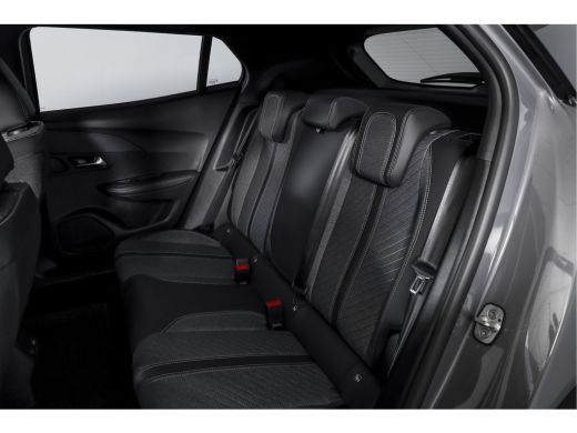 Peugeot 2008 1.2 Hybrid 145 Allure - Automaat | Dig. Cockpit | Adapt. Cruise | Stoelverw. | PDC | Camera | App... ActivLease financial lease