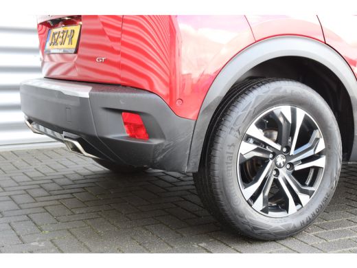 Peugeot 2008 1.2 PURETECH 130PK GT PACK AUTOMAAT / NAVI / LEDER / CLIMA / PDC / 17" LMV / CAMERA / PARELMOER /... ActivLease financial lease