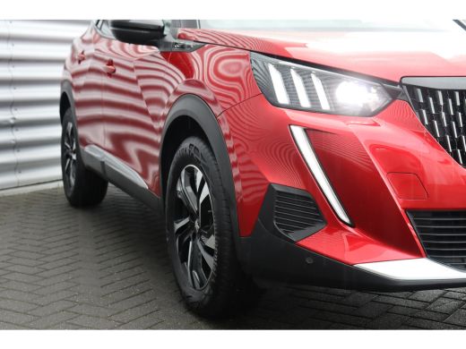 Peugeot 2008 1.2 PURETECH 130PK GT PACK AUTOMAAT / NAVI / LEDER / CLIMA / PDC / 17" LMV / CAMERA / PARELMOER /... ActivLease financial lease