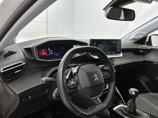 Peugeot 208 1.5 HDi Blue Allure / Navigatie / Pdc.+Camera / Airco-ecc./ Radio-multimedia / / Apk nieuw ActivLease financial lease