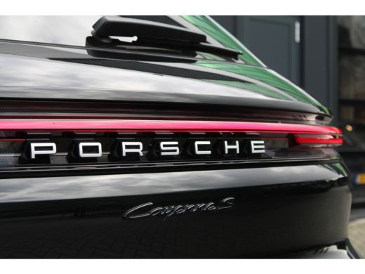 Porsche Cayenne 3.0 E-Hybrid | BTW | PANO | HUD | SOFT-CLOSE | MEMORY | 360 | ACHTERASBESTUURING | ActivLease financial lease
