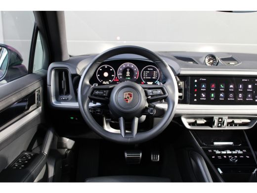 Porsche Cayenne 3.0 E-Hybrid | BTW | PANO | HUD | SOFT-CLOSE | MEMORY | 360 | ACHTERASBESTUURING | ActivLease financial lease