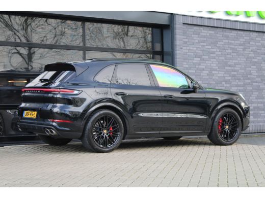 Porsche Cayenne 3.0 E-Hybrid | BTW | PANO | HUD | SOFT-CLOSE | MEMORY | 360 | ACHTERASBESTUURING | ActivLease financial lease
