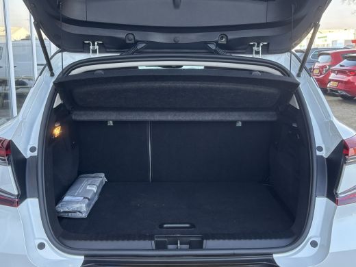 Renault Captur 1.3 TCe 130 Initiale Paris | Stuurverwarming | Leer | Adaptieve Cruise | Dodehoek Detectie ActivLease financial lease