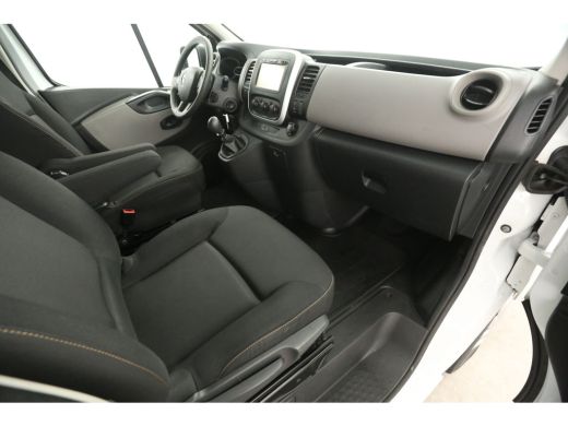 Renault Trafic 1.6 dCi T29 L2H1 | Dubbele Cabine | Airco | Trekh. | Navigatie | Cruise | Imperiaal | Parkeersens. ActivLease financial lease