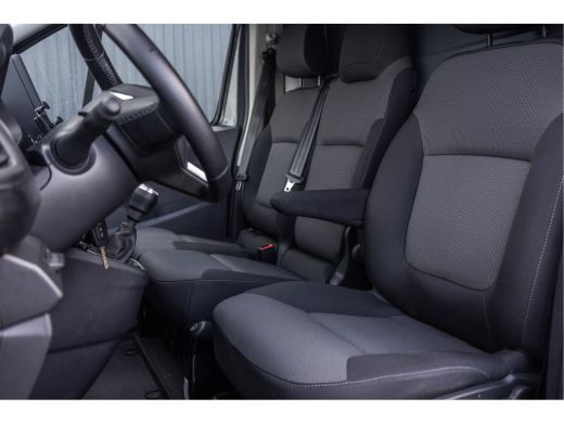 Renault Trafic 2.0dCi 130 L2H1 Advance | 130PK | Digital display | LED | Cruise | Apple Carplay | Trekhaak ActivLease financial lease