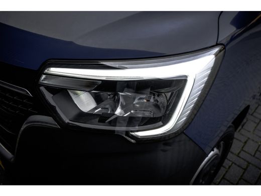 Renault Trafic 2.3dCi 145PK Bakwagen met deuren | LED | Camera | Navi | Airco ActivLease financial lease