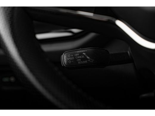 Skoda Octavia Combi 1.4 TSI iV PHEV 204pk Sportline Business | Panoramadak | Trekhaak | Head-Up | Keyless | 18"... ActivLease financial lease