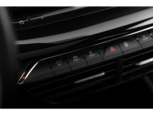 Skoda Octavia Combi 1.4 TSI iV PHEV 204pk Sportline Business | Panoramadak | Trekhaak | Head-Up | Keyless | 18"... ActivLease financial lease