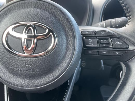 Toyota Aygo 1.0 VVT-i MT Play | Carplay | Airconditioning | Parkeercamera | Adaptive cruise control | ActivLease financial lease