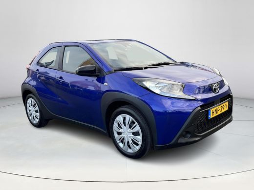 Toyota Aygo 1.0 VVT-i MT Play | Carplay | Airconditioning | Parkeercamera | Adaptive cruise control | ActivLease financial lease