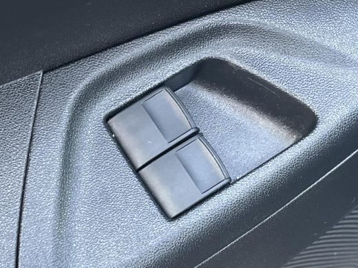 Toyota Aygo 1.0 VVT-i x-joy | Carplay | Licht metalen velgen | Automatische airco | Parkeercamera | ActivLease financial lease