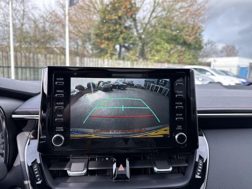 Toyota Corolla Touring Sports 2.0 Hybrid Executive | Navigatie | Apple CarPlay/Android auto | Achteruitrijcamera | Panoramadak ActivLease financial lease