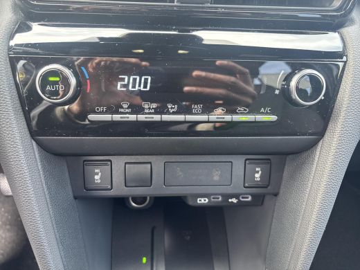 Toyota Yaris Cross 1.5 Hybrid 130 Dynamic Comfort Pack ActivLease financial lease