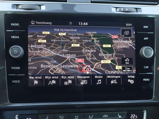 Volkswagen Golf 1.6 TDI 116 PK AUT. *1e EIGENAAR / BTW* + MASSAGE | CARPLAY | ADAPTIVE CRUISE | TREKHAAK | STOELV... ActivLease financial lease