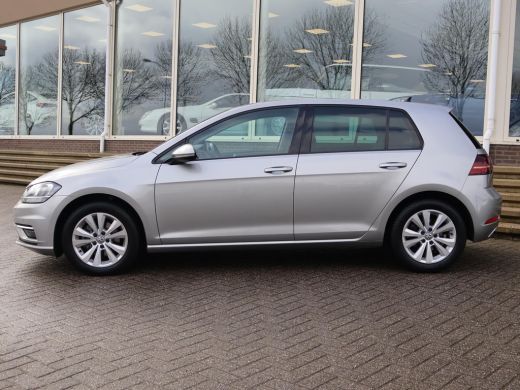 Volkswagen Golf 1.6 TDI 116 PK AUT. *1e EIGENAAR / BTW* + MASSAGE | CARPLAY | ADAPTIVE CRUISE | TREKHAAK | STOELV... ActivLease financial lease