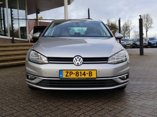 Volkswagen Golf 1.6 TDI 116 PK AUT. *1e EIGENAAR / BTW* + MASSAGE | CARPLAY | ADAPTIVE CRUISE | TREKHAAK | STOELV... ActivLease financial lease