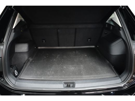 Volkswagen Tiguan 1.5 TSI 150PK MHEV DSG-7 Life Edition | TREKHAAK | ADAPT. CRUISE | STANDKACHEL | STUUR + STOELVER... ActivLease financial lease