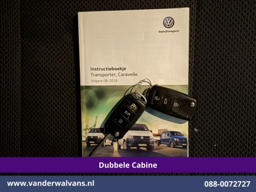 Volkswagen Transporter 2.0 TDI 150pk L2H1 Dubbele Cabine Euro6 Airco | 5-Zits | Navigatie | 2500kg Trekhaak | Apple Carp... ActivLease financial lease