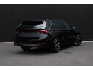 Skoda Octavia Combi 1.4 TSI iV PHEV 204pk Sportline Business | Panoramadak | Trekhaak | Head-Up | Keyless | 18"...