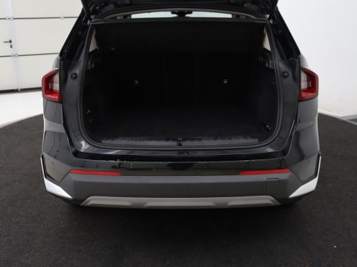 BMW X1 xDrive25e | Leder | Sportstoelen | Carplay | Adaptief LED | Keyless | Camera | Park Assist | Live... ActivLease financial lease
