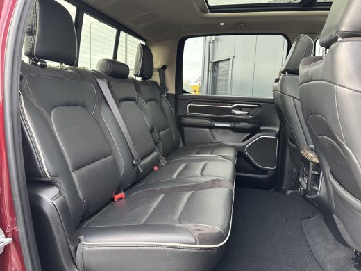 Dodge Ram 1500 1500 5.7 V8 LARAMIE / LPG / TREKHAAK 3.5T / ADAPTIVE CRUISE / CAMERA / PANO / 12 INCH SCREEN / DE... ActivLease financial lease