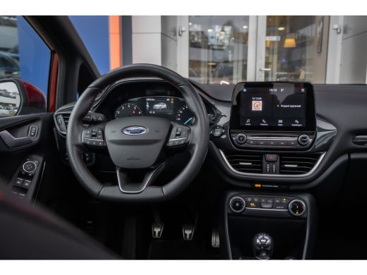 Ford Fiesta 1.0 EcoBoost ST-Line | Elektrisch panorama-dak | Camera | Adap cruise | Apple Carplay/Android Aut... ActivLease financial lease