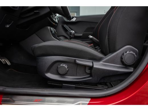 Ford Fiesta 1.0 EcoBoost ST-Line | Elektrisch panorama-dak | Camera | Adap cruise | Apple Carplay/Android Aut... ActivLease financial lease