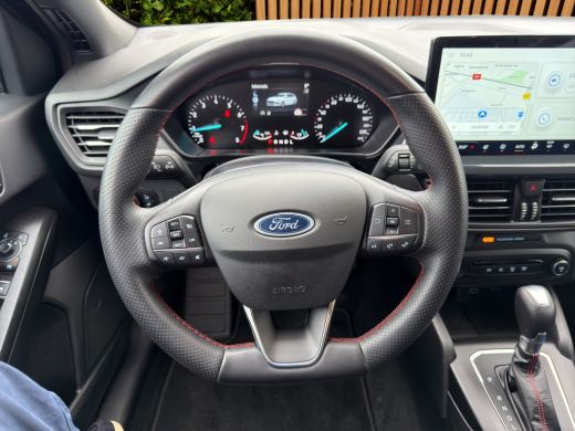 Ford Focus 1.0 EcoBoost Hybrid ST Line Automaat 155PK | Adaptive Cruise | Camera | Stuur/stoelverwarming ActivLease financial lease