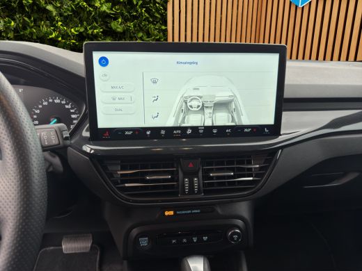 Ford Focus 1.0 EcoBoost Hybrid ST Line Automaat 155PK | Adaptive Cruise | Camera | Stuur/stoelverwarming ActivLease financial lease