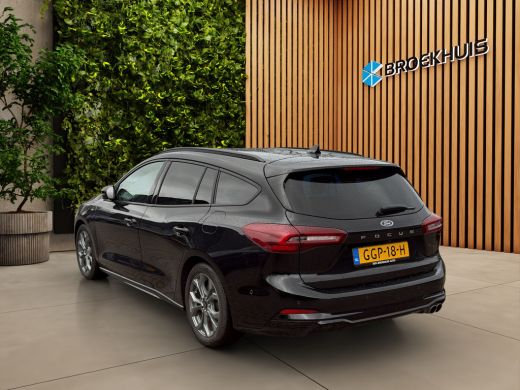 Ford Focus 1.0 EcoBoost Hybrid ST Line Automaat 155PK | Adaptive Cruise | Camera | Stuur/stoelverwarming ActivLease financial lease