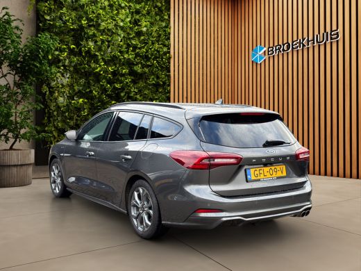 Ford Focus 1.0 EcoBoost Hybrid ST Line Automaat | Adaptive Cruise | Camera | Stuur/stoelverwarming ActivLease financial lease