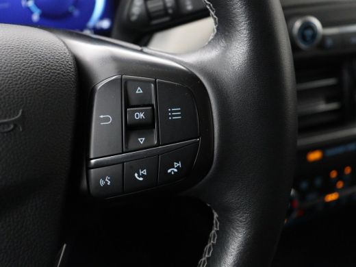 Ford Focus 1.0 EcoBoost Hybrid Titanium X | Stoelverwarming | Camera | Carplay | Digital Cockpit | Stuurverw... ActivLease financial lease