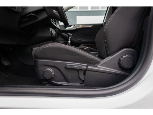 Ford Focus 1.0 EcoBoost Titanium X Business | Camera | Apple Carplay/Android Auto | Keyless | Navigatie | Li... ActivLease financial lease