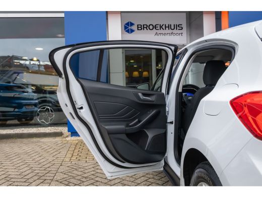 Ford Focus 1.0 EcoBoost Titanium X Business | Camera | Apple Carplay/Android Auto | Keyless | Navigatie | Li... ActivLease financial lease