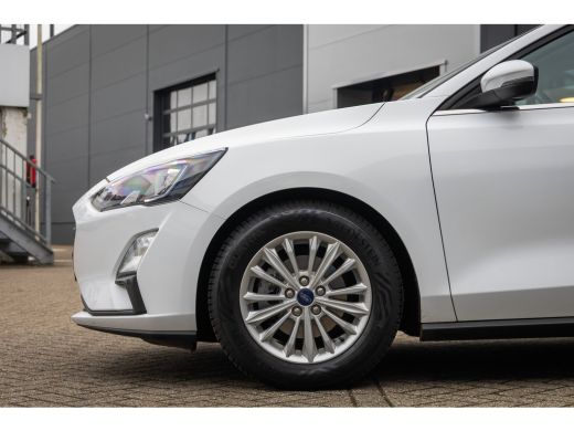 Ford Focus 1.0 EcoBoost Titanium X Business | Camera | Apple Carplay/Android Auto | Keyless | Navigatie | Li... ActivLease financial lease