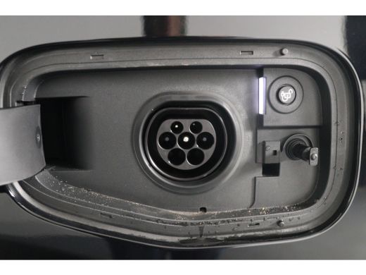 Ford Ranger 2.3 Double Cab PHEV Wildtrak | Technology Trailer Pack | Elektrische Rollertop | Adaptieve Cruise... ActivLease financial lease