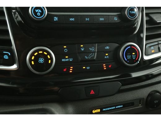 Ford Transit Custom 2.0 TDCI L1H1 170PK Sport | Aut. | Airco | Camera | Adap. Cruise | Carplay | 3 Zits | Trekh. | St... ActivLease financial lease